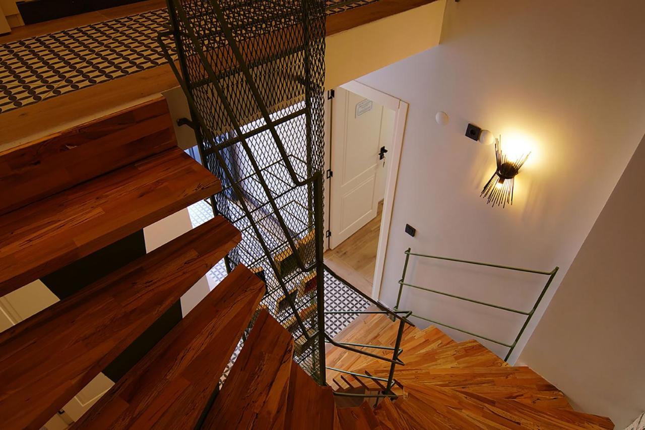 بوزجادا Achilles Otel المظهر الخارجي الصورة